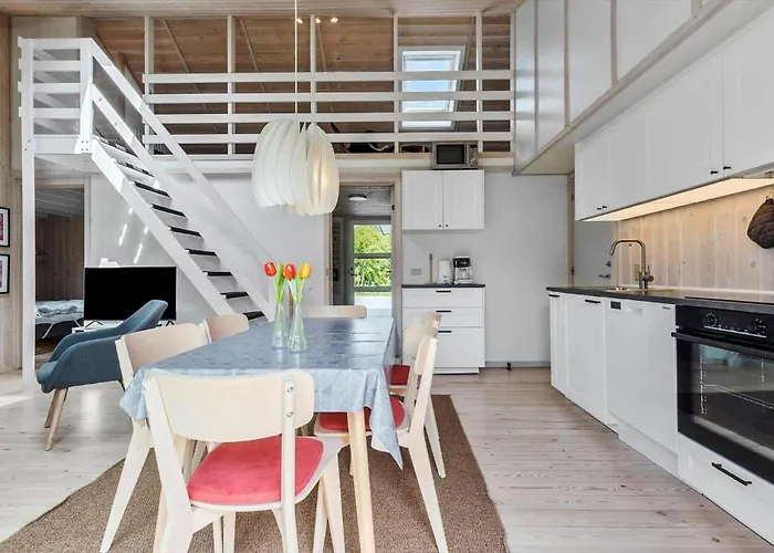 84236-ebeltoft-oreflak-63-b *